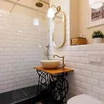 Apartment Stunning 2br Old View Timisoara