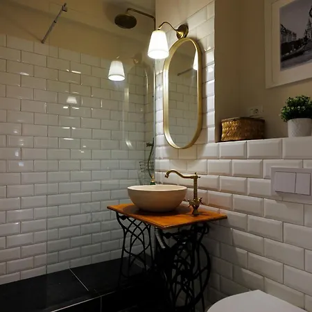 Διαμέρισμα Stunning 2br Old View *