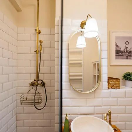 Διαμέρισμα Stunning 2br Old View