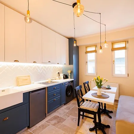 Διαμέρισμα Stunning 2br Old View *