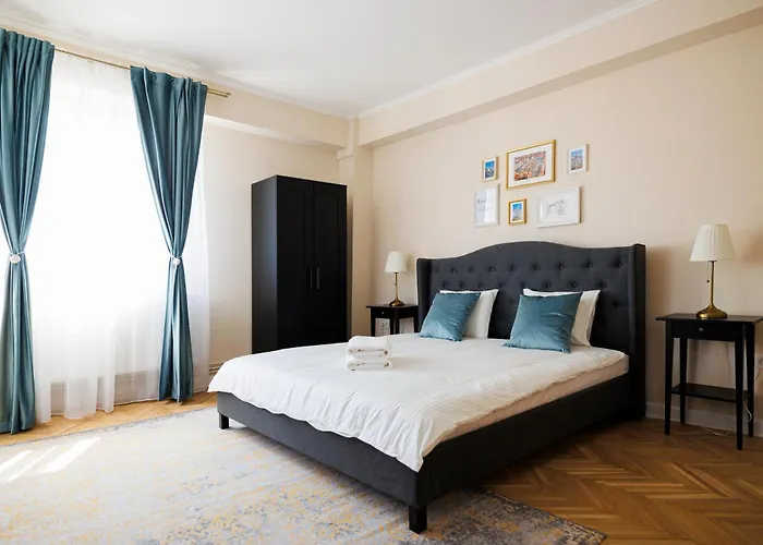 Stunning 2br Old View Apartament *