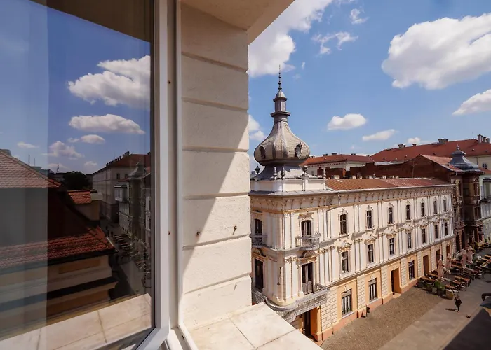 Apartament Stunning 2br Old View