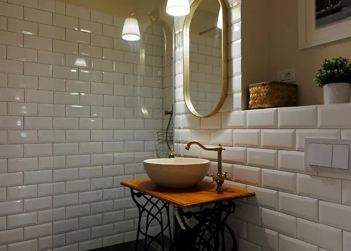 Apartament Stunning 2br Old View *