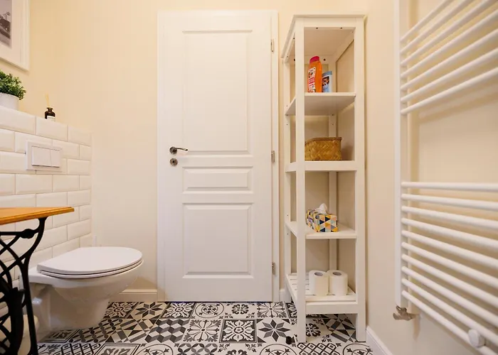 Stunning 2br Old View Lägenhet