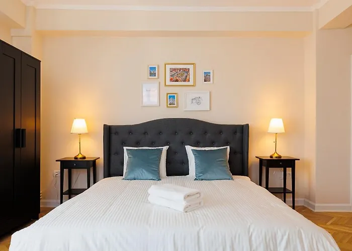 Stunning 2br Old View *